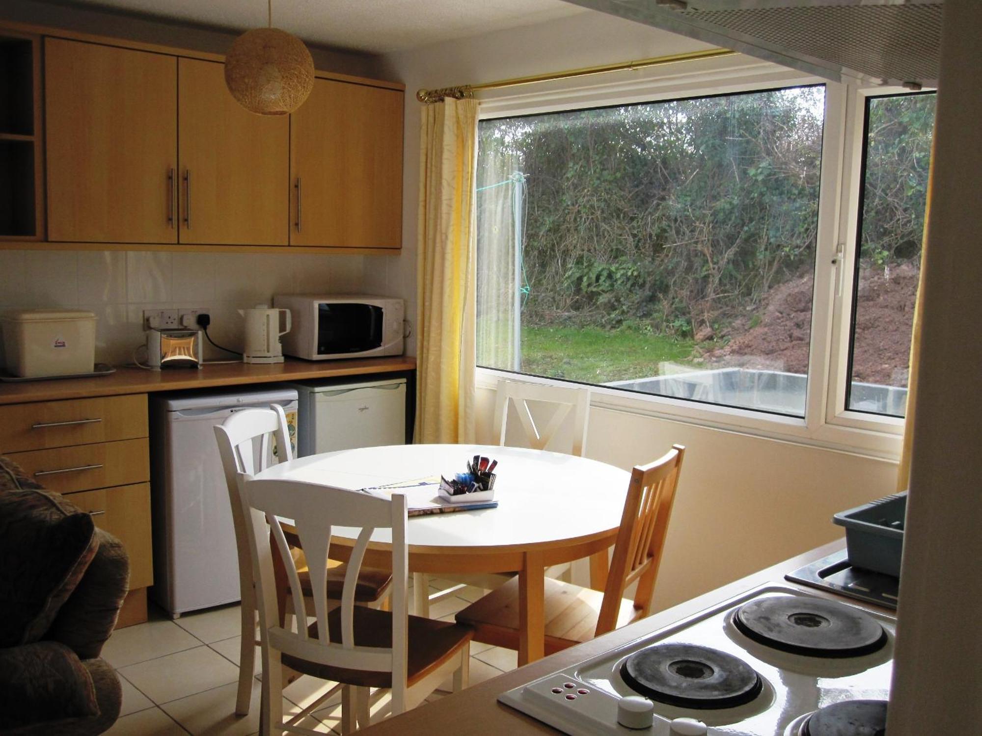 Freshwater Bay Holiday Cottages เพมโบรก ห้อง รูปภาพ