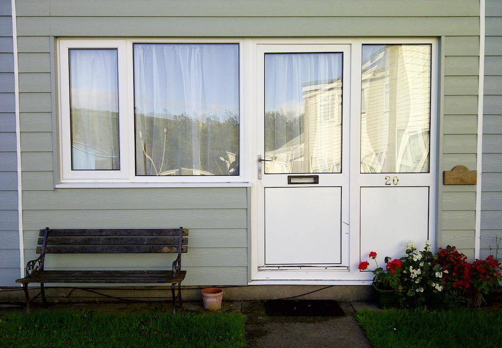 Freshwater Bay Holiday Cottages เพมโบรก ห้อง รูปภาพ