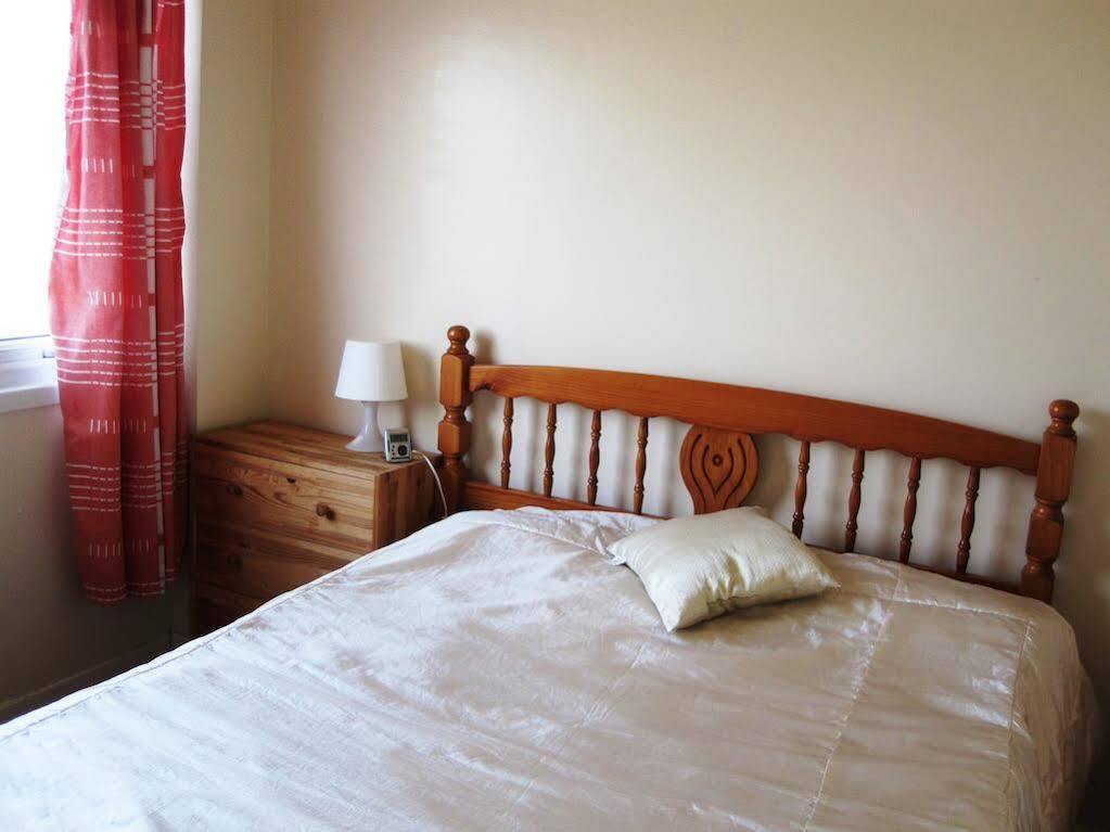 Freshwater Bay Holiday Cottages เพมโบรก ภายนอก รูปภาพ